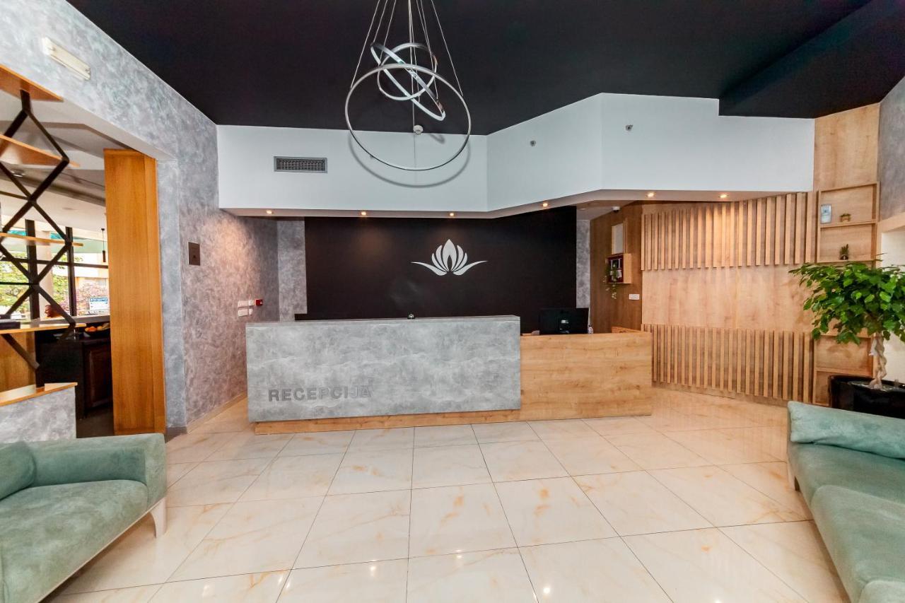 Magnolia Place Tivat Exterior foto